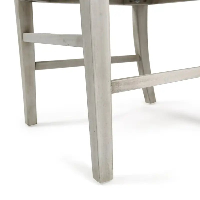 Chaises de salle à manger en bois d'acacia de ferme — Sièges de salle à manger en bois massif