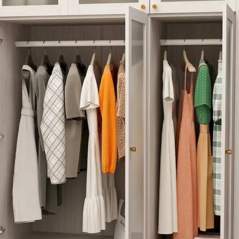 Grande armoire en verre dépoli — Rangement polyvalent