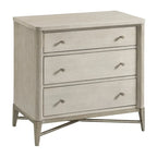 Lit en bois massif Champagne avec tables de chevet — Mobilier de chambre complet