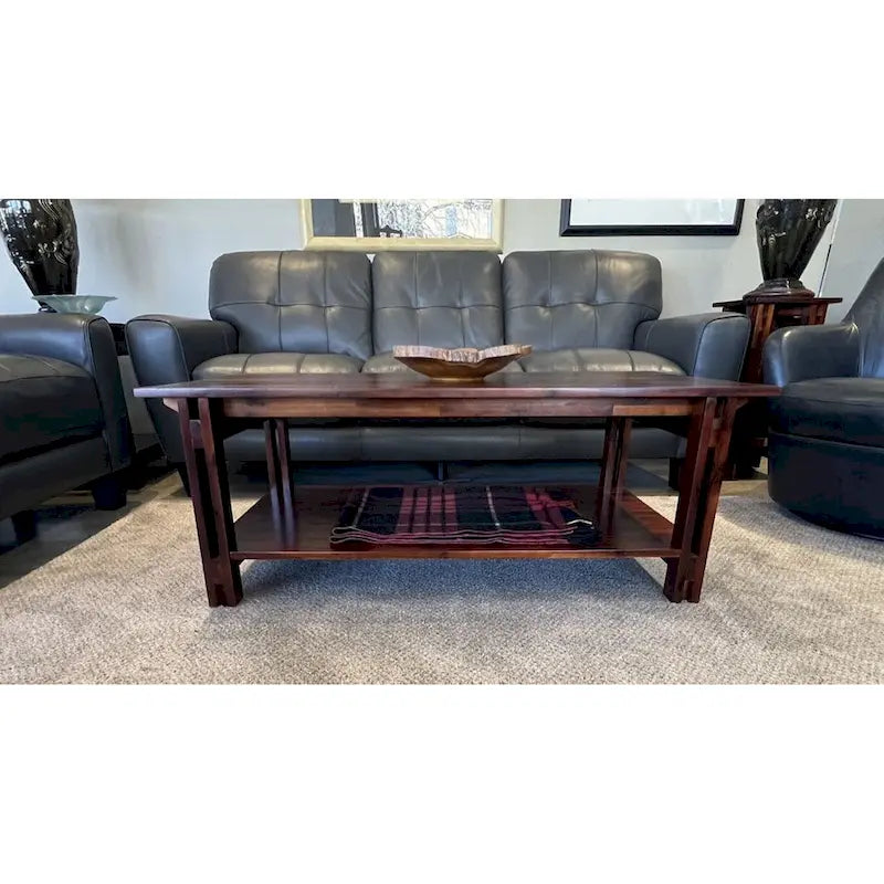 Table basse architecturale en bois d'acacia avec étagère inférieure — Pièce maîtresse de salon