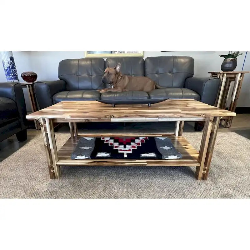 Table basse architecturale en bois d'acacia avec étagère inférieure — Pièce maîtresse de salon